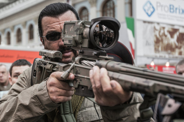 El propietario de esta marca, Promtechnologies Group, produce desde 2011 rifles de caza, deportivos y tácticos de gran precisión, así como tubos intercambiables de 5,6 a 20 mm.