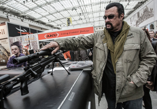 Los rifles se comercializan bajo la marca ORSIS.